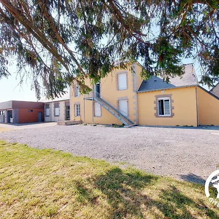 Les Grands Bles D'or, 12 Personnes 펜션 *