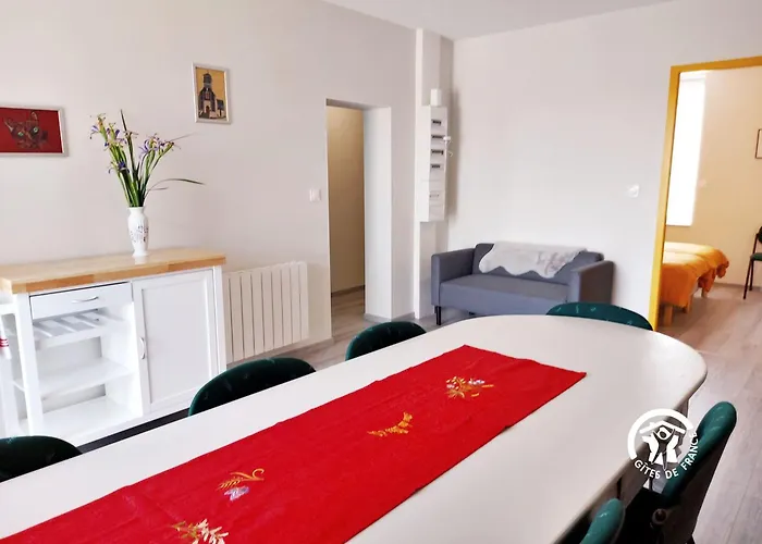 Les Grands Bles D'or, 12 Personnes * Saint-Aubin-du-Desert